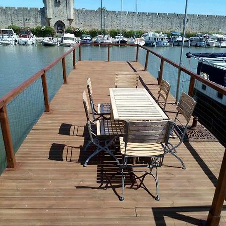 Peniche Poompui Hotel Aigues-Mortes Exterior photo